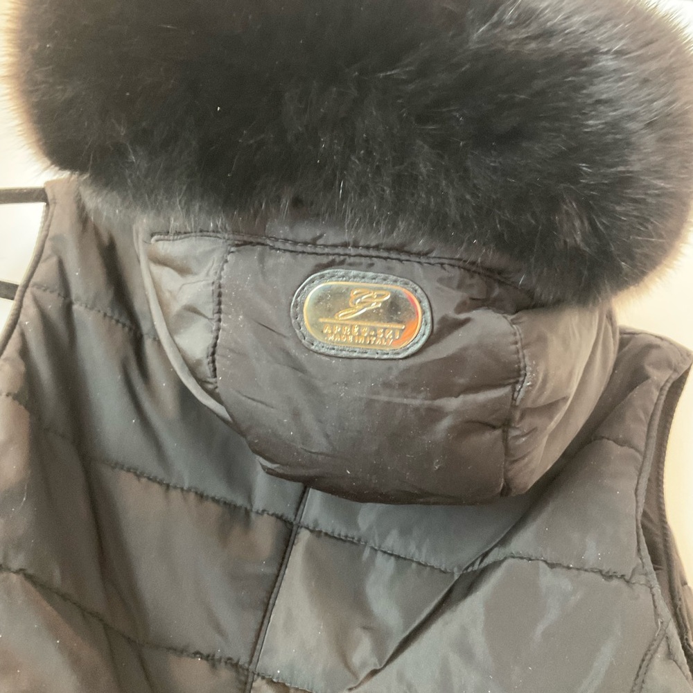 Gorski Apres-Ski Vest, hooded with detachable fox fur trim, NWOT, black, Size S - Picture 11 of 14